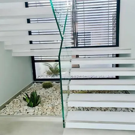 Luxury Detached Portuguese 6 Bedrooms Waterfall Only 5 Minutes From The Marina Vilamoura Villa Quarteira