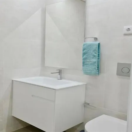 Luxury Detached Portuguese 6 Bedrooms Waterfall Only 5 Minutes From The Marina Vilamoura Villa Quarteira